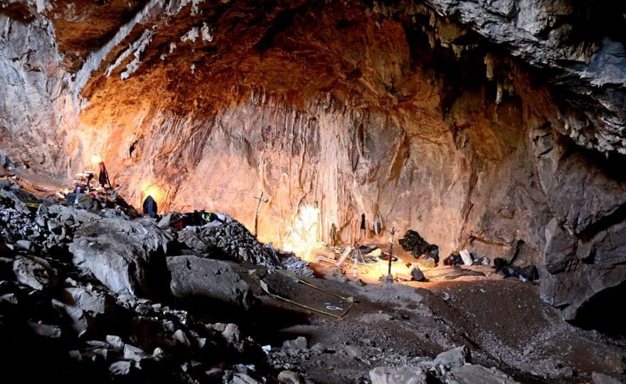 Early Human or Natural Artifacts? Evaluating the Chiquihuite Cave